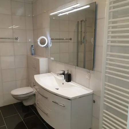 Strandallee 150a Lejlighed